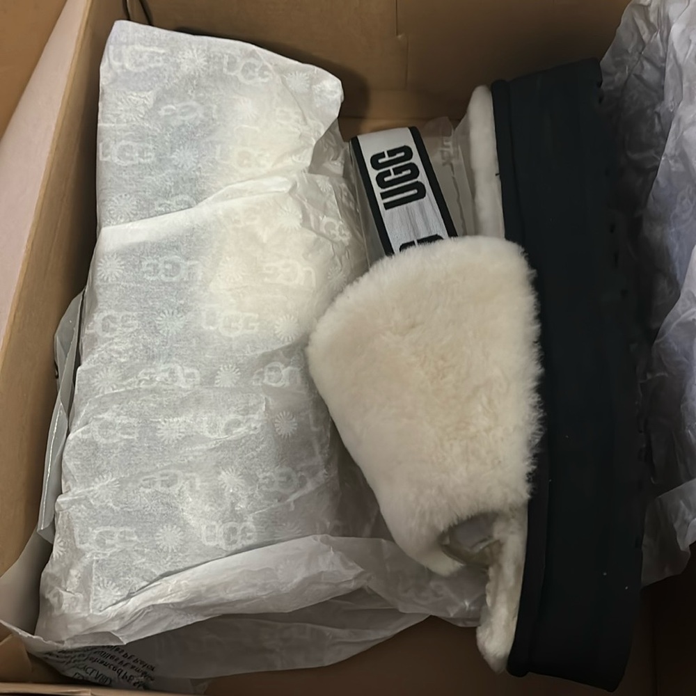 Black and white uggs worn once